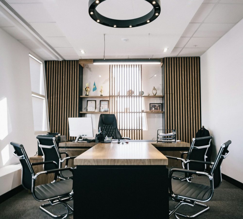 damir-kopezhanov-luseu9GtYzM-unsplash